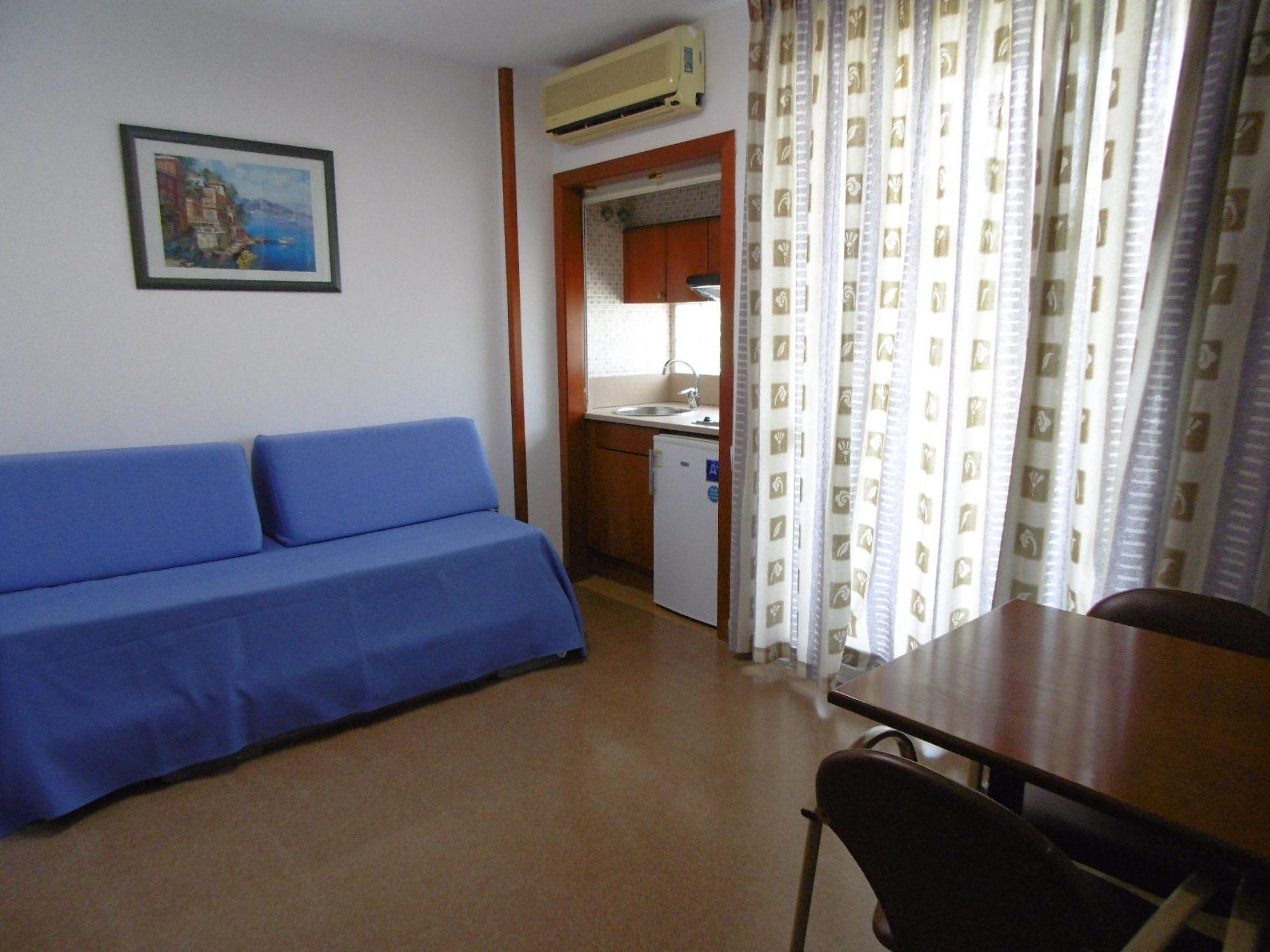 Hotel Apartamentos Solimar 카라펠 외부 사진