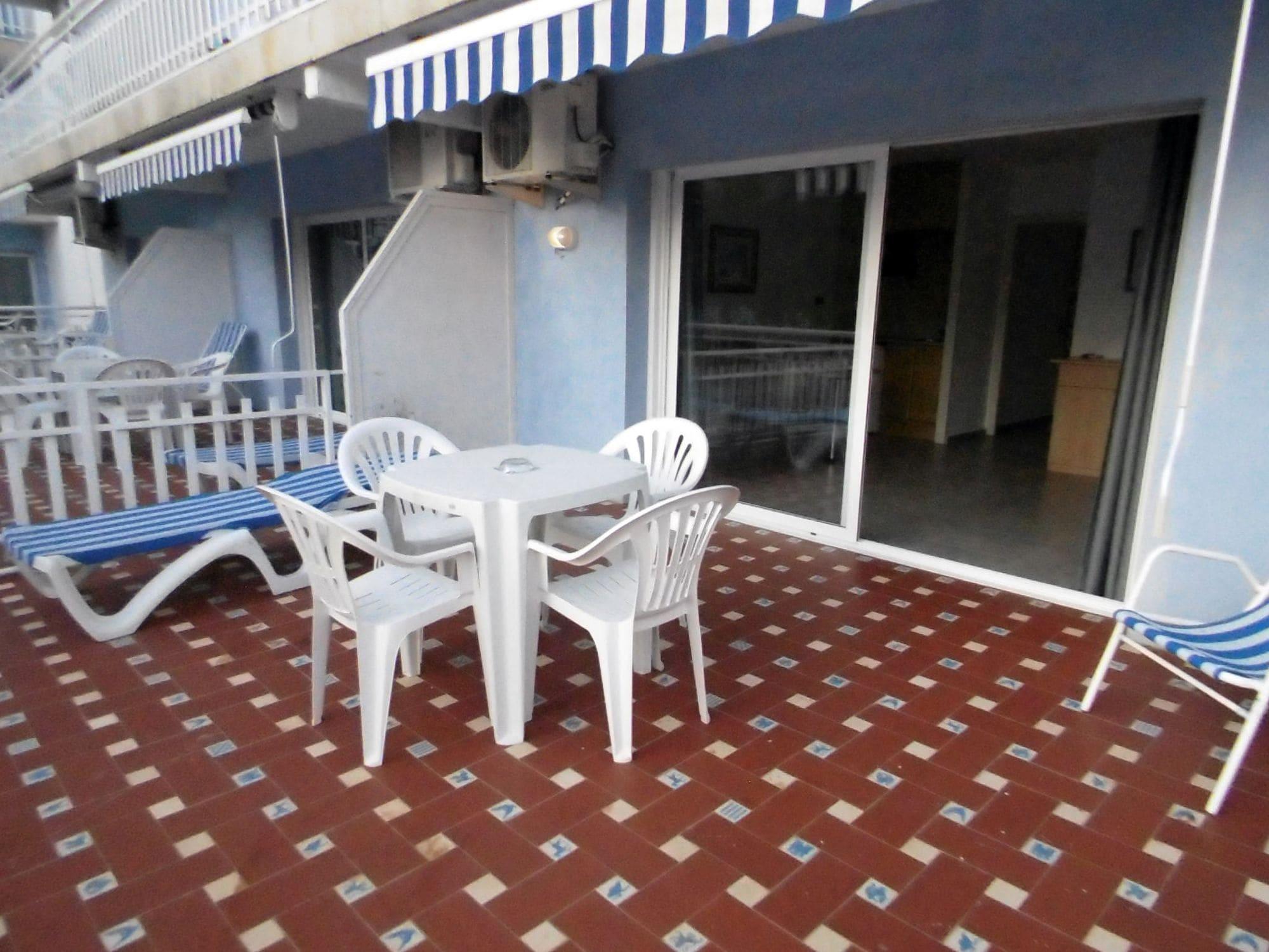 Hotel Apartamentos Solimar 카라펠 외부 사진