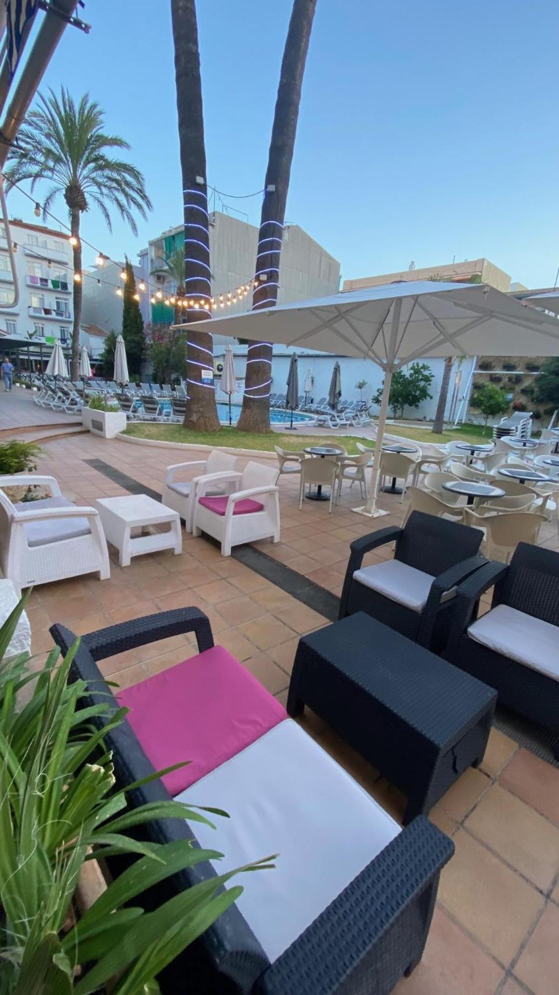 Hotel Apartamentos Solimar 카라펠 외부 사진